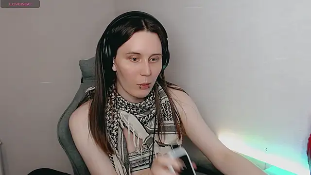 Snapshot of tracy_cooper chatting on 12/28/24, 04:51 tracy cooper online show from 12/28/24, 04:51