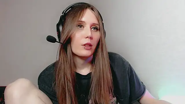 Snapshot of tracy_cooper chatting on 01/26/25, 02:24 tracy cooper online show from 01/26/25, 02:24