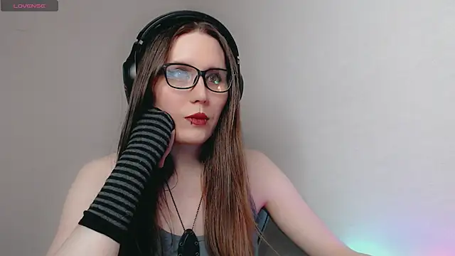 Snapshot of tracy_cooper chatting on 02/06/25, 05:46 tracy cooper online show from 02/06/25, 05:46