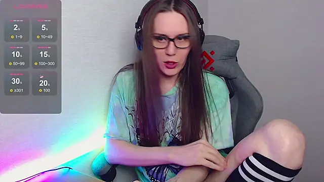 Snapshot of tracy_cooper chatting on 11/25/25, 03:01 tracy cooper online show from 11/25/25, 03:01