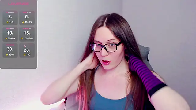 Snapshot of tracy_cooper chatting on 12/01/25, 12:10 tracy cooper online show from 12/01/25, 12:10