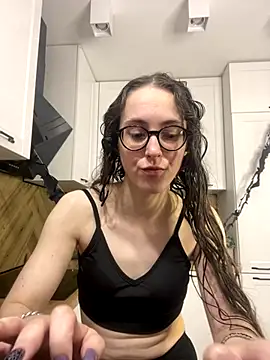 MartiniiSelenna online show from 10/26/25, 06:41