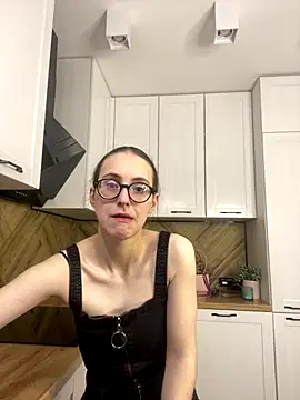 MartiniiSelenna online show from 12/02/25, 06:52