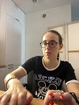 Snapshot of MartiniiSelenna chatting on 06/24/26, 06:01 MartiniiSelenna online show from 06/24/26, 06:01