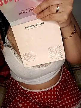 Snapshot of silina-25 chatting on 02/12/25, 02:10 silina-25 online show from 02/12/25, 02:10