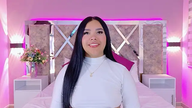 MarianaGarciaa   online show from 04/10/26, 07:07