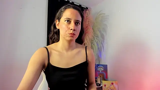 lovely kitt online show from 09/12/25, 12:00