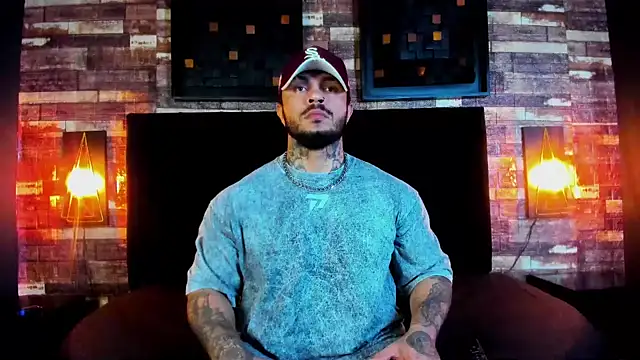 Van Velckan online show from 02/15/25, 04:58