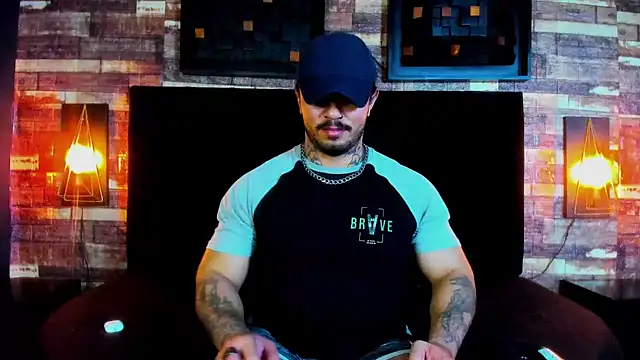 Van Velckan online show from 02/20/25, 07:23