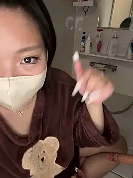 Snapshot of Rei1216xo chatting on 01/18/25, 04:42 Rei1216xo online show from 01/18/25, 04:42