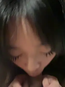 Snapshot of Rei1216xo chatting on 03/09/25, 07:34 Rei1216xo online show from 03/09/25, 07:34