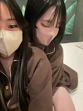 Snapshot of Rei1216xo chatting on 03/15/25, 06:14 Rei1216xo online show from 03/15/25, 06:14