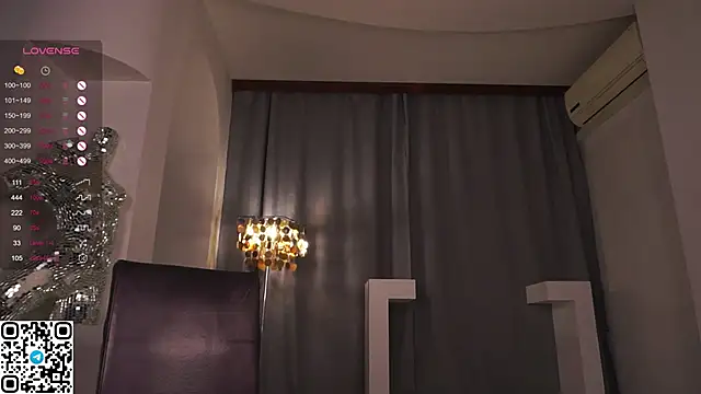 LoraAtcher online show from 03/12/25, 11:22
