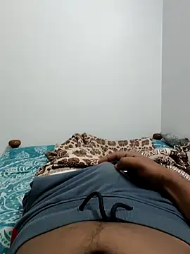 Daddys-small-lollipop online show from 02/09/26, 06:23