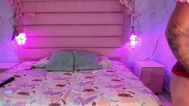 sabrinamilani online show from 12/20/25, 03:13