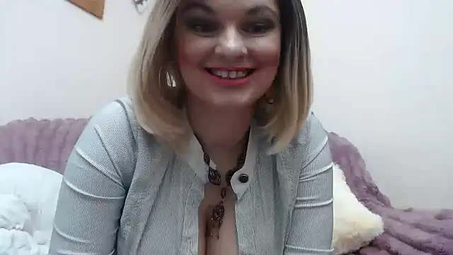 YourSweetJam online show from 11/17/25, 04:24