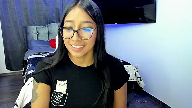 Snapshot of isa_bellaa0 chatting on 12/20/24, 09:54 isa bellaa0 online show from 12/20/24, 09:54