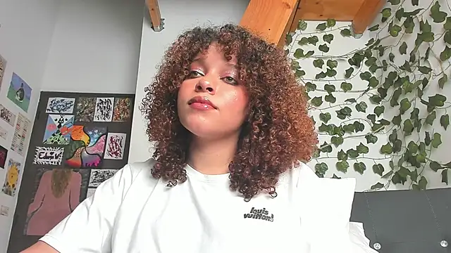 Ada gales  online show from 12/18/24, 09:29