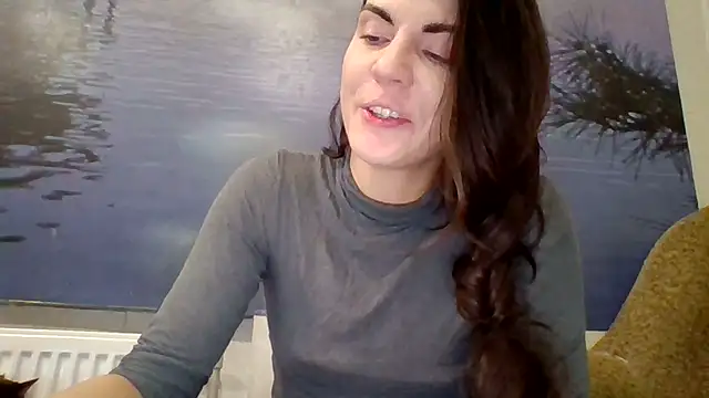 AliceTailor online show from 12/04/25, 01:09