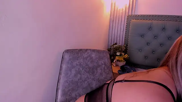 Celeste Mcs  online show from 11/11/25, 04:01