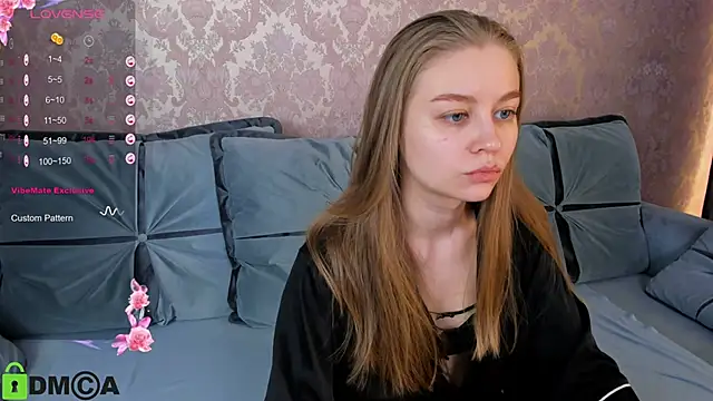 Polumna cute online show from 03/18/25, 09:09