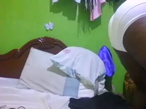 Snapshot of Dark_Drippyboobs chatting on 02/24/25, 06:58 Dark Drippyboobs online show from 02/24/25, 06:58