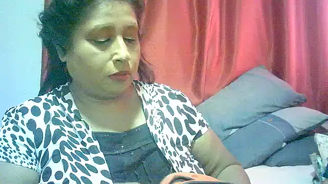 Snapshot of raniofsex02 chatting on 02/23/25, 10:06 raniofsex02 online show from 02/23/25, 10:06