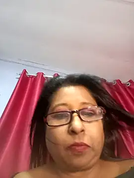 Snapshot of raniofsex02 chatting on 03/05/25, 11:49 raniofsex02 online show from 03/05/25, 11:49