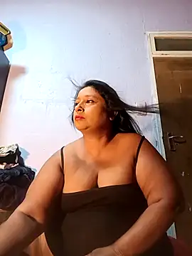 Snapshot of raniofsex02 chatting on 03/14/25, 07:23 raniofsex02 online show from 03/14/25, 07:23