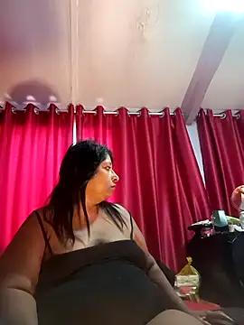 Snapshot of raniofsex02 chatting on 03/15/25, 07:31 raniofsex02 online show from 03/15/25, 07:31