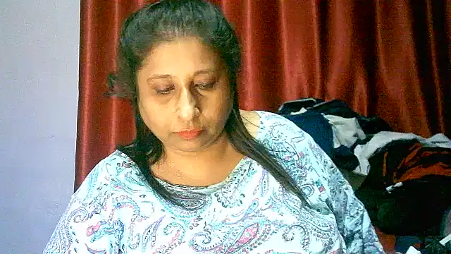 Snapshot of raniofsex02 chatting on 03/20/25, 04:09 raniofsex02 online show from 03/20/25, 04:09