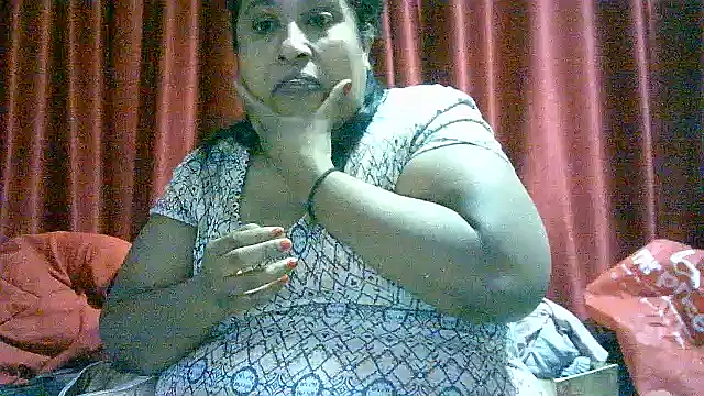 Snapshot of raniofsex02 chatting on 09/08/25, 05:12 raniofsex02 online show from 09/08/25, 05:12