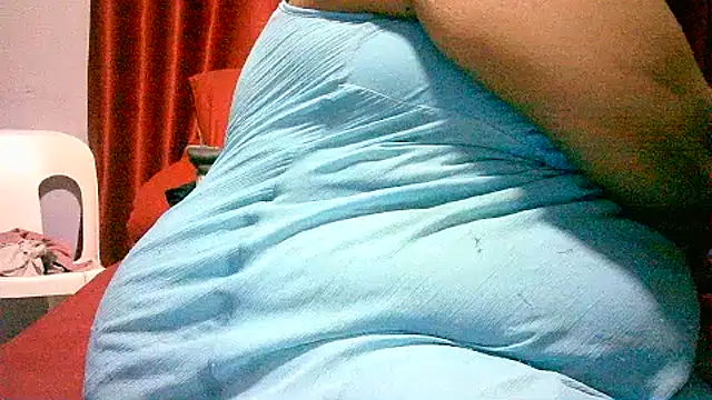 Snapshot of raniofsex02 chatting on 09/11/25, 10:21 raniofsex02 online show from 09/11/25, 10:21