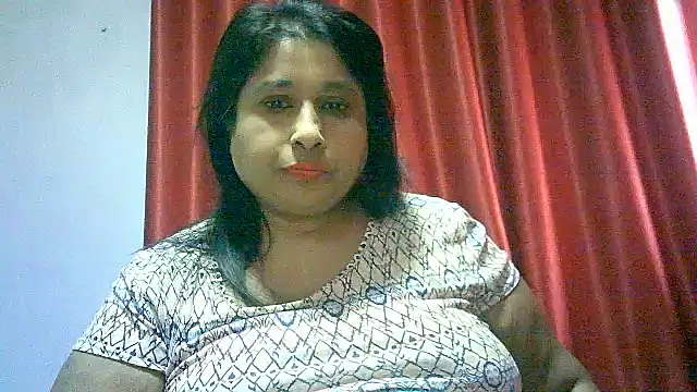 Snapshot of raniofsex02 chatting on 09/22/25, 11:23 raniofsex02 online show from 09/22/25, 11:23