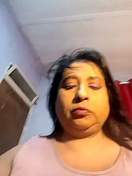 Snapshot of raniofsex02 chatting on 12/01/25, 03:39 raniofsex02 online show from 12/01/25, 03:39