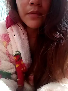 ZUCAAT online show from 10/27/25, 06:06