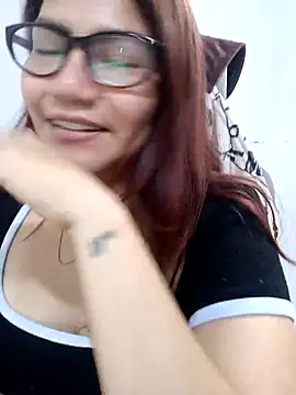 ZUCAAT online show from 11/17/25, 04:29