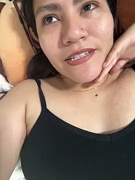 ZUCAAT online show from 02/22/26, 11:03