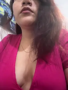 ZUCAAT online show from 02/24/26, 03:37