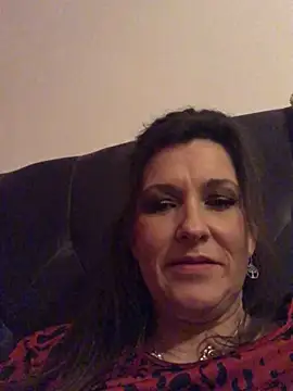 Lwhite1 online show from 12/26/24, 12:57