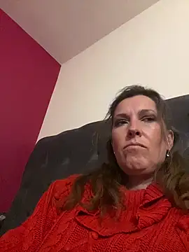 Lwhite1 online show from 02/08/26, 05:27