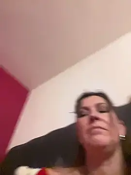 Lwhite1 online show from 04/16/26, 10:23