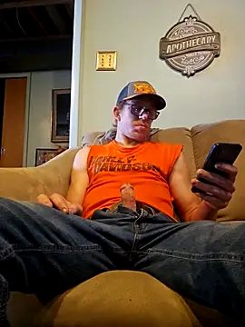 REDHAMMER  online show from 03/06/26, 06:15