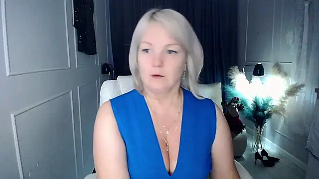 Juarnea online show from 12/02/25, 08:08