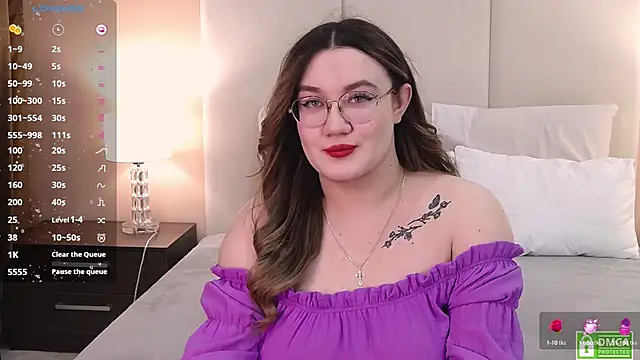 Snapshot of Nancy_Mooree chatting on 01/30/25, 12:59 Nancy Mooree online show from 01/30/25, 12:59