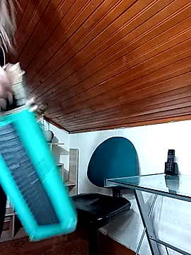 merlinaadams  online show from 10/09/25, 04:38