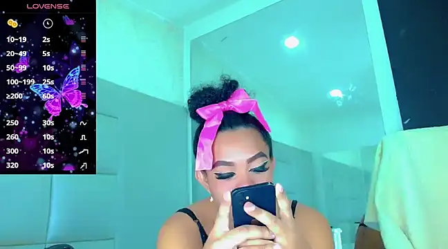 Snapshot of KayleighDreams_ chatting on 02/23/25, 03:56 KayleighDreams online show from 02/23/25, 03:56