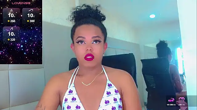 Snapshot of KayleighDreams_ chatting on 03/08/25, 06:32 KayleighDreams online show from 03/08/25, 06:32