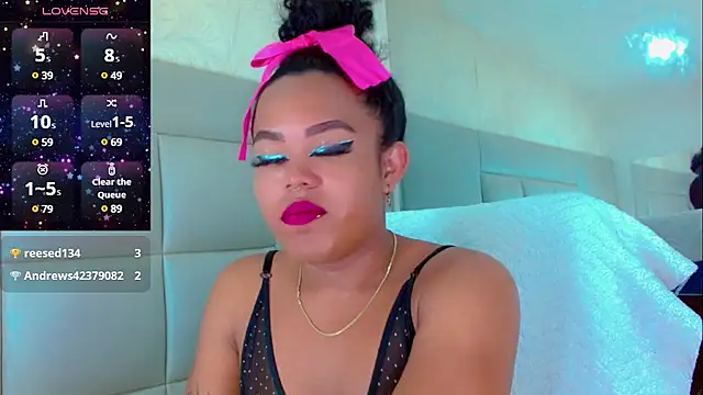 Snapshot of KayleighDreams_ chatting on 03/11/25, 12:17 KayleighDreams online show from 03/11/25, 12:17