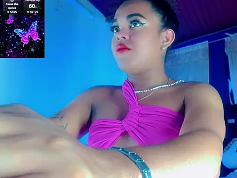 Snapshot of KayleighDreams_ chatting on 10/08/25, 10:07 KayleighDreams online show from 10/08/25, 10:07